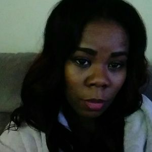 Meet your Posher, Juanita