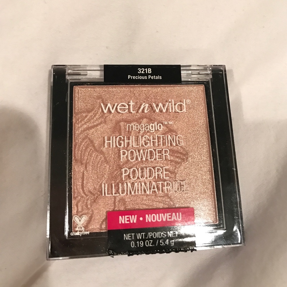 Wet n wild highlight powder