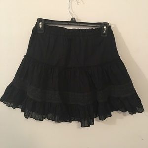 AEROPOSTALE BLACK SKIRT