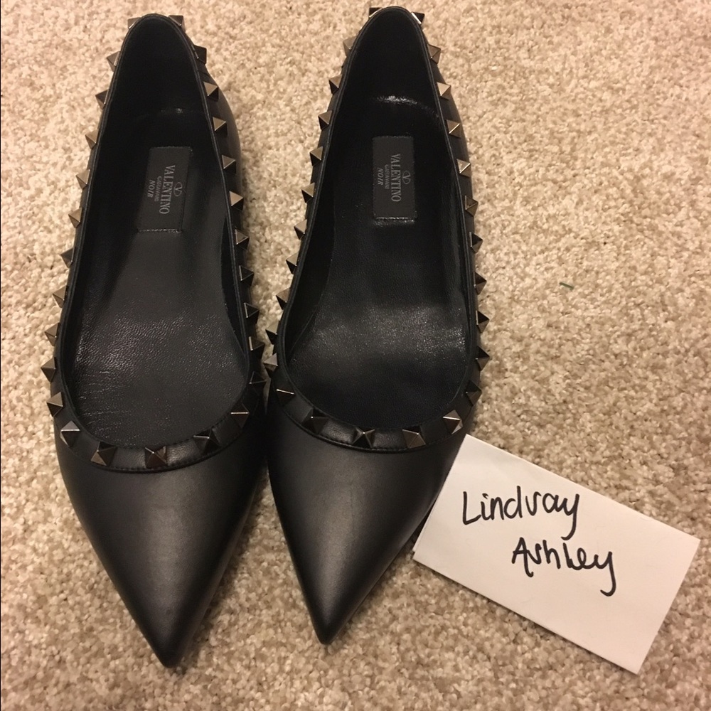 Authentic Valentino Noir Flats