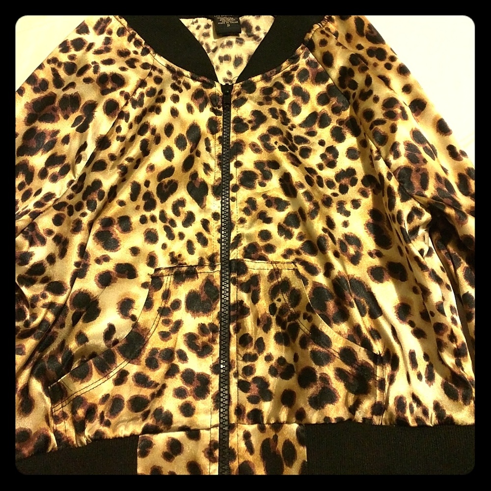 Leapord printed blouse