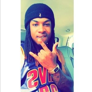 Meet your Posher, Drew