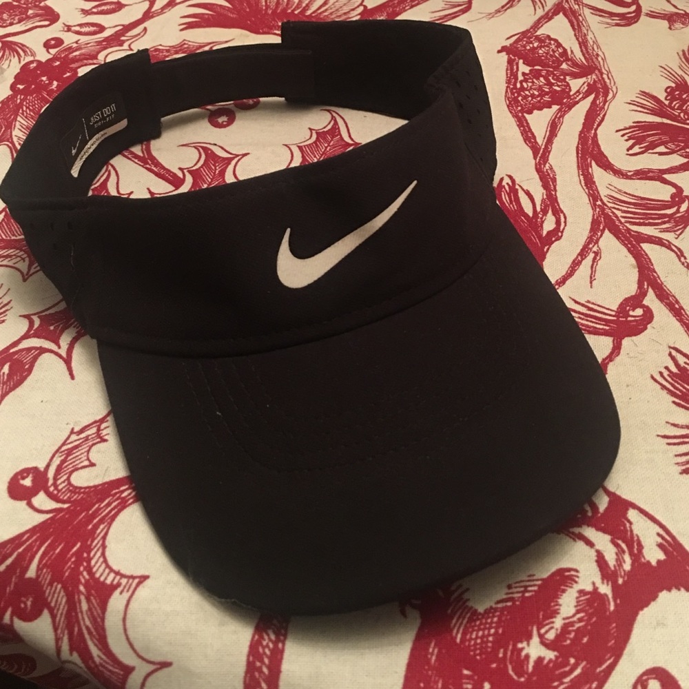 Nike Visor