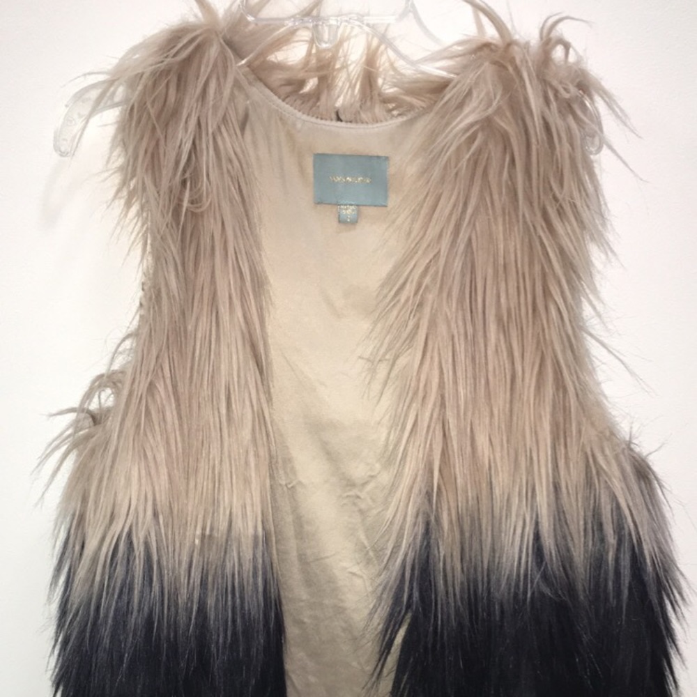 American threads fur vest