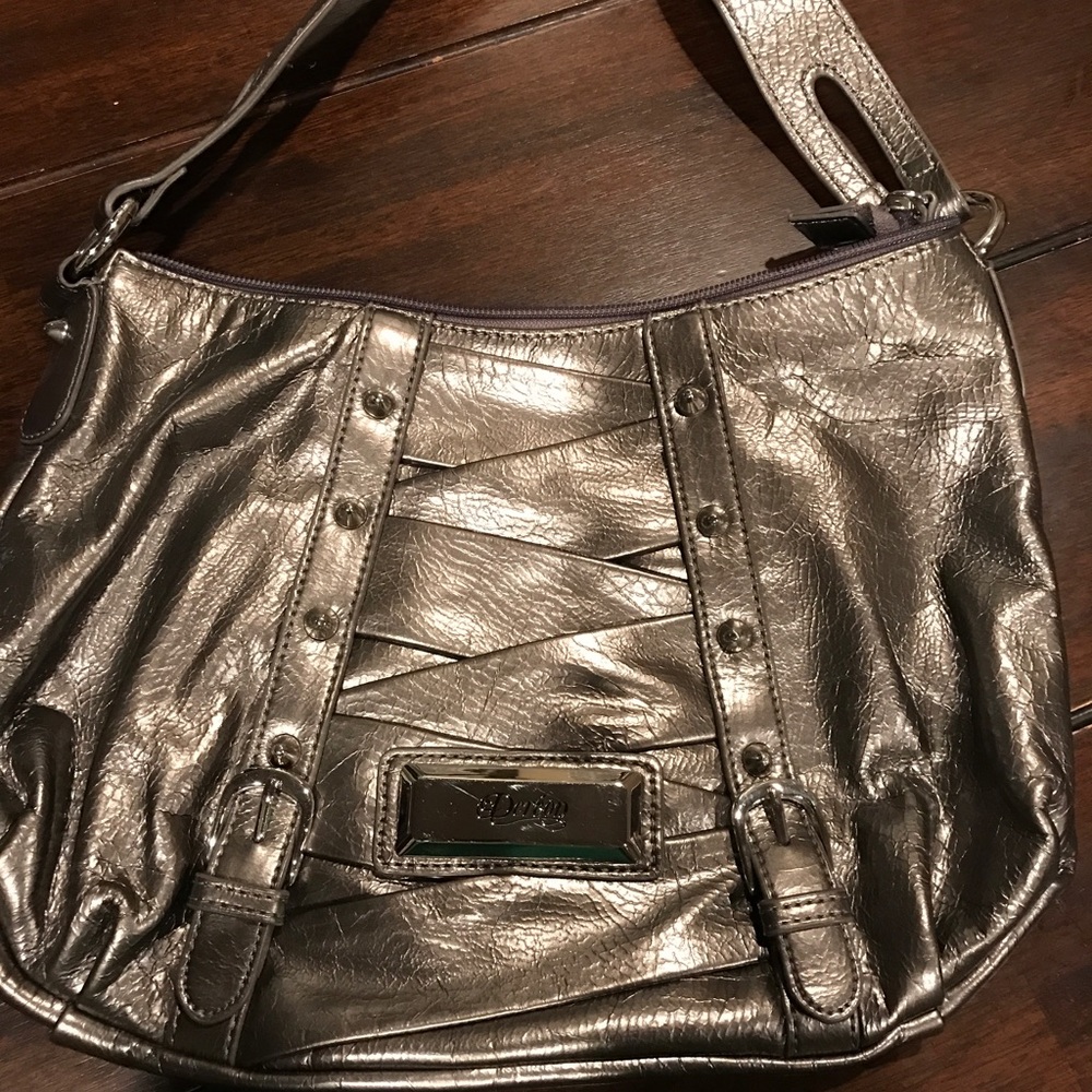 Dereon purse