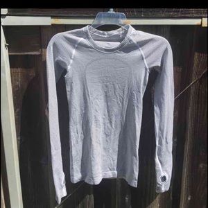 Lululemon long sleeve run swiftly