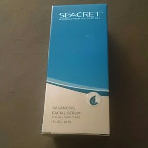 Seacret balancing facial serum