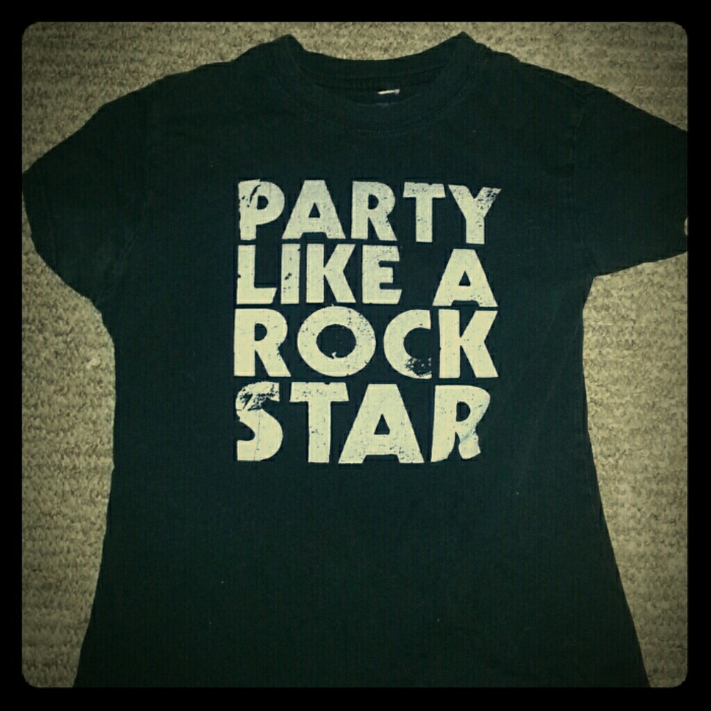 Black party tee
