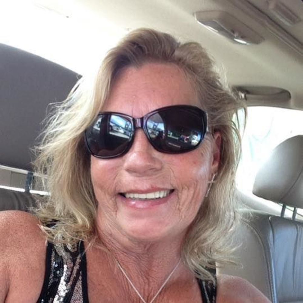 Meet your Posher, Marsha j