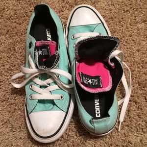 Converse Sneakers. Size 7