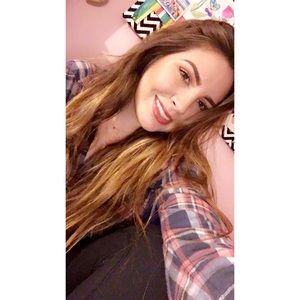 Meet your Posher, Hailey