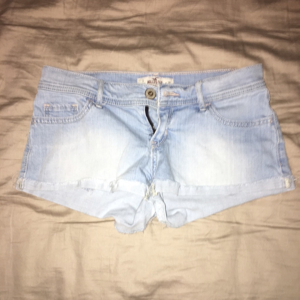 Hollister jean shorts
