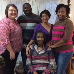 Meet your Posher, Diona