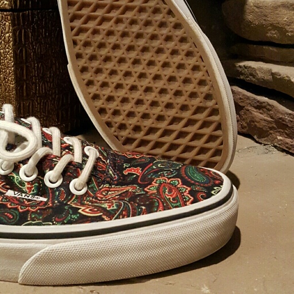 Vans Paisley - Picture 6 of 8