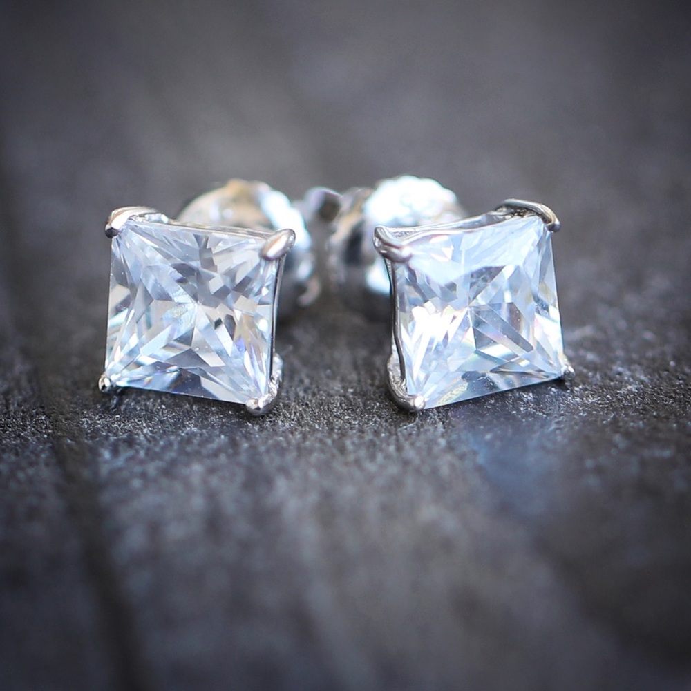 Princess Cut Solitaire Diamond Stud Earrings