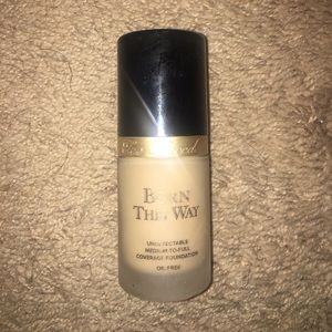 Too Faces Born This Way foundation