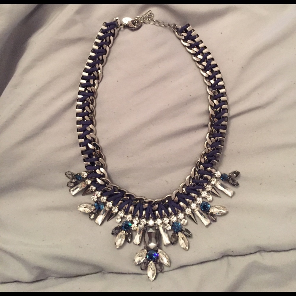 Statement necklace!