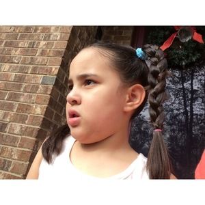 Meet your Posher, Alicia