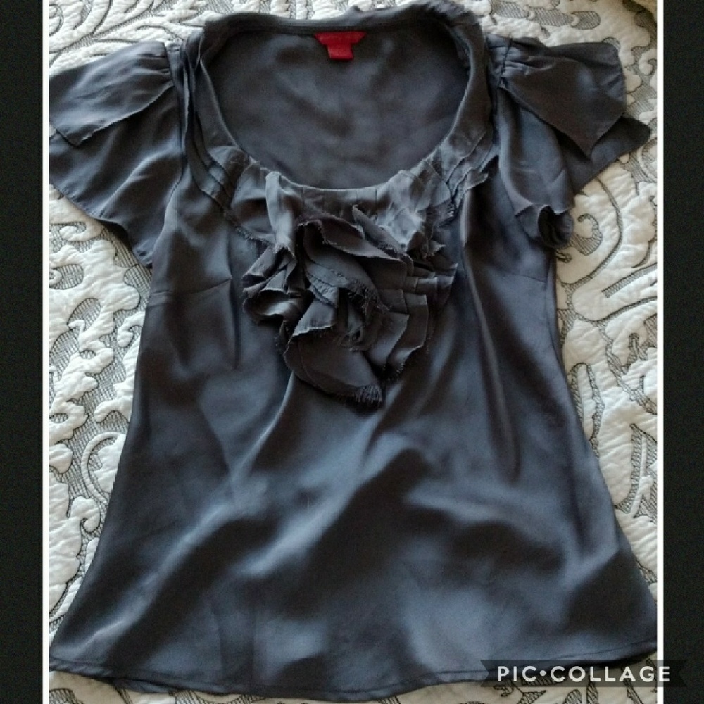 Grey Ruffle Front Sunny Leigh Blouse, Size M EUC