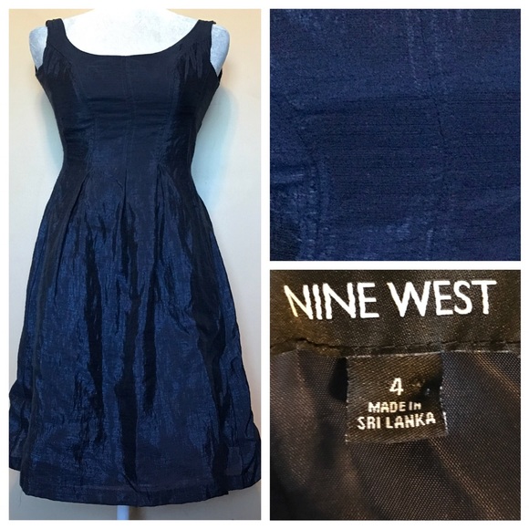 Nine West Dresses & Skirts - 🎈SALE🎈NINE WEST Navy Blue crinkle fabric dress