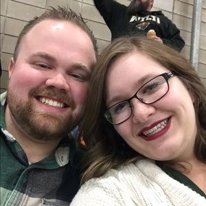 Meet your Posher, Becky