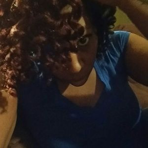 Meet your Posher, Vernisha