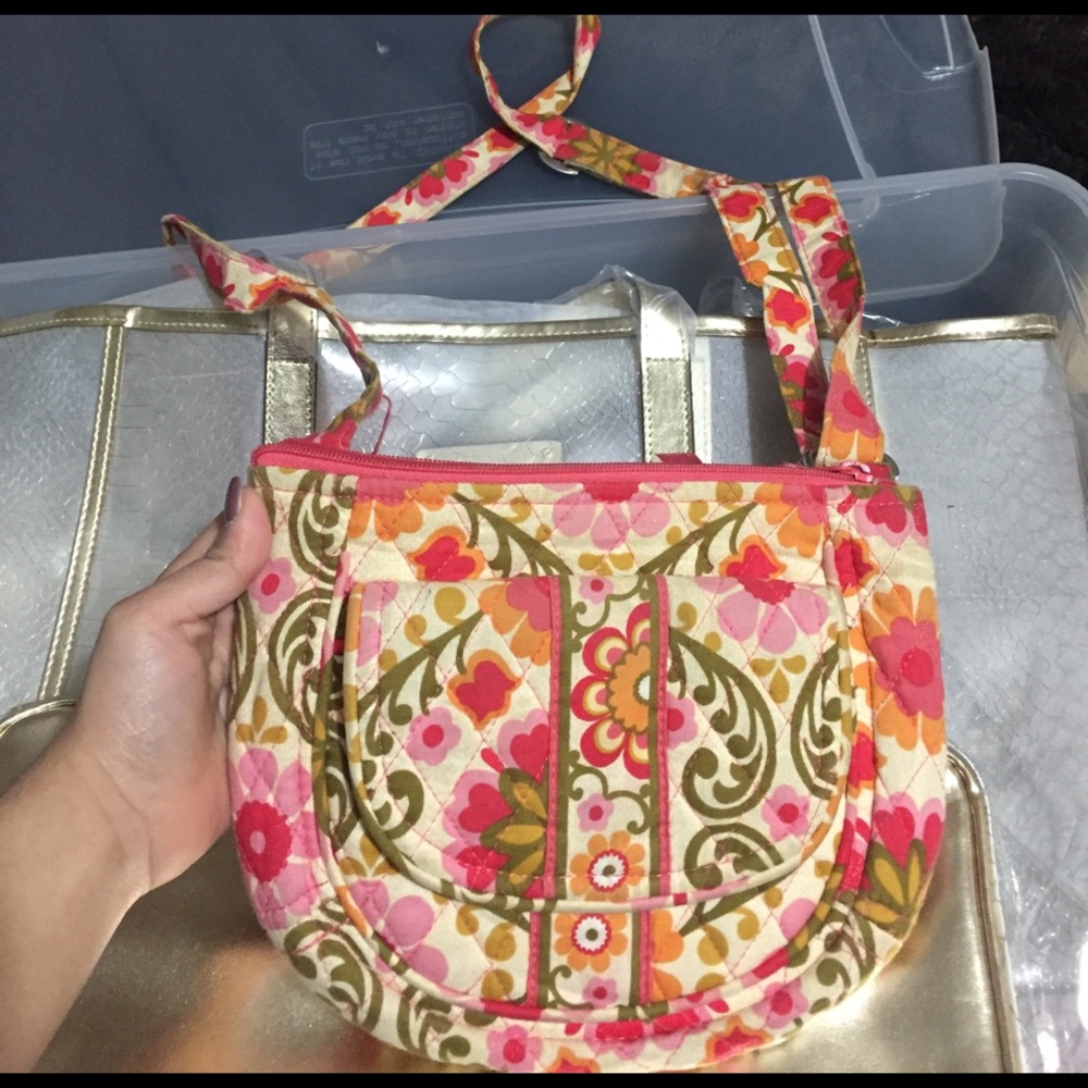 Vera Bradley crossbody!!