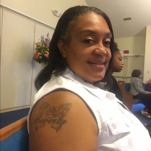 Meet your Posher, Beverly