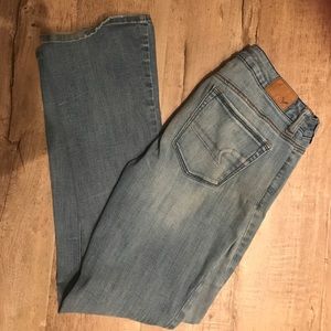 American eagle light wash size 10 skinny kick jean