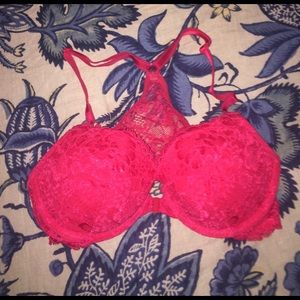 Never worn Victoria's Secret bra!! ❤️