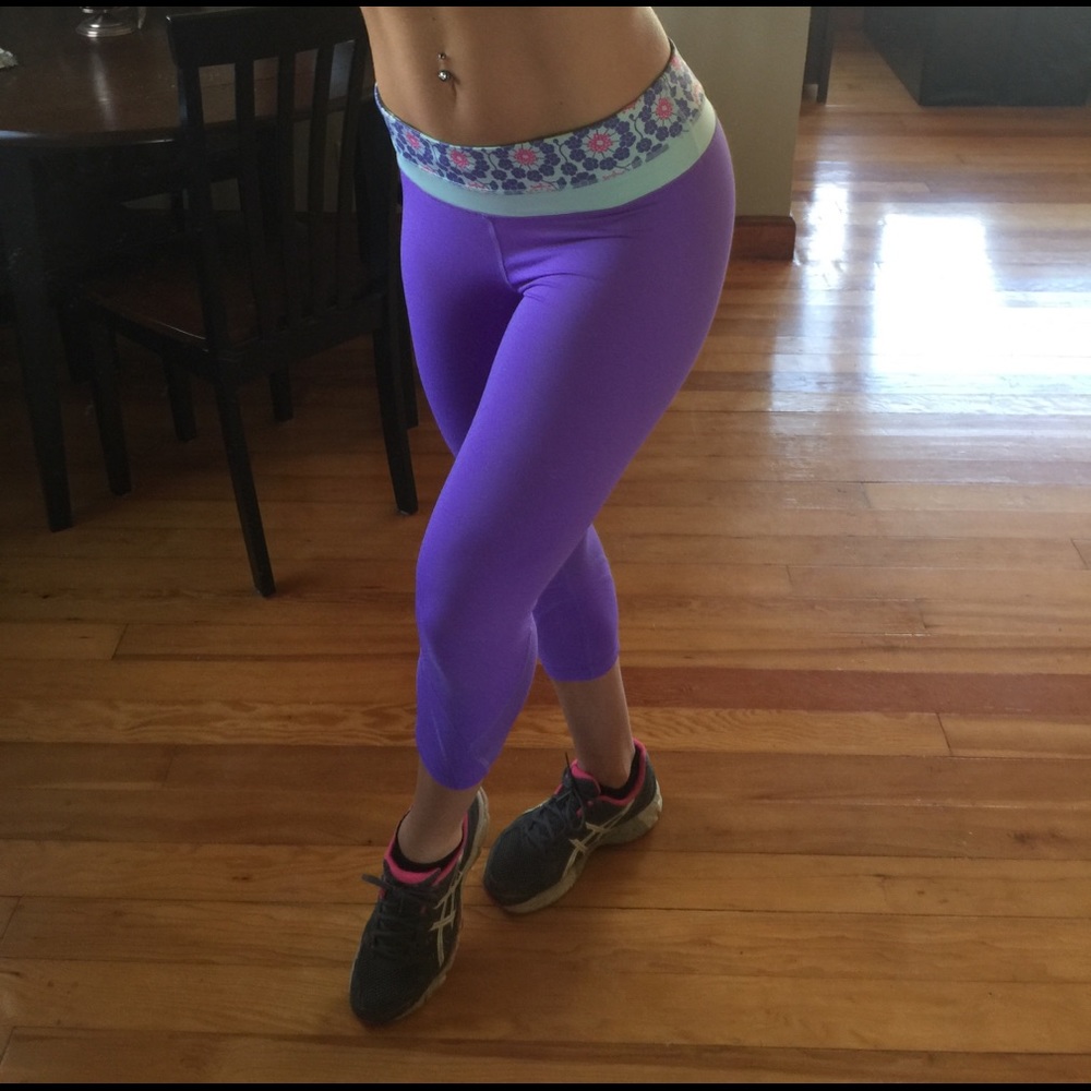Purple Lulu pants with cute waist band!