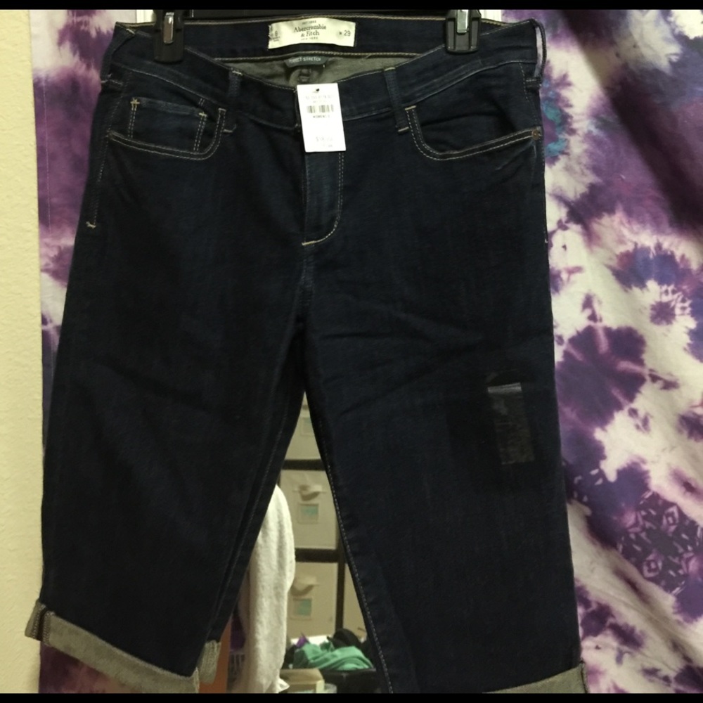 Abercrombie and Fitch Perfect stretch jeans Capri