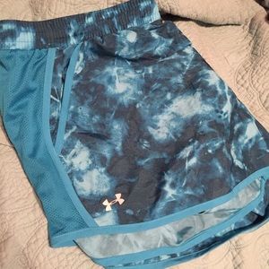 Blue tie dye under armor shorts (Dri fit style)