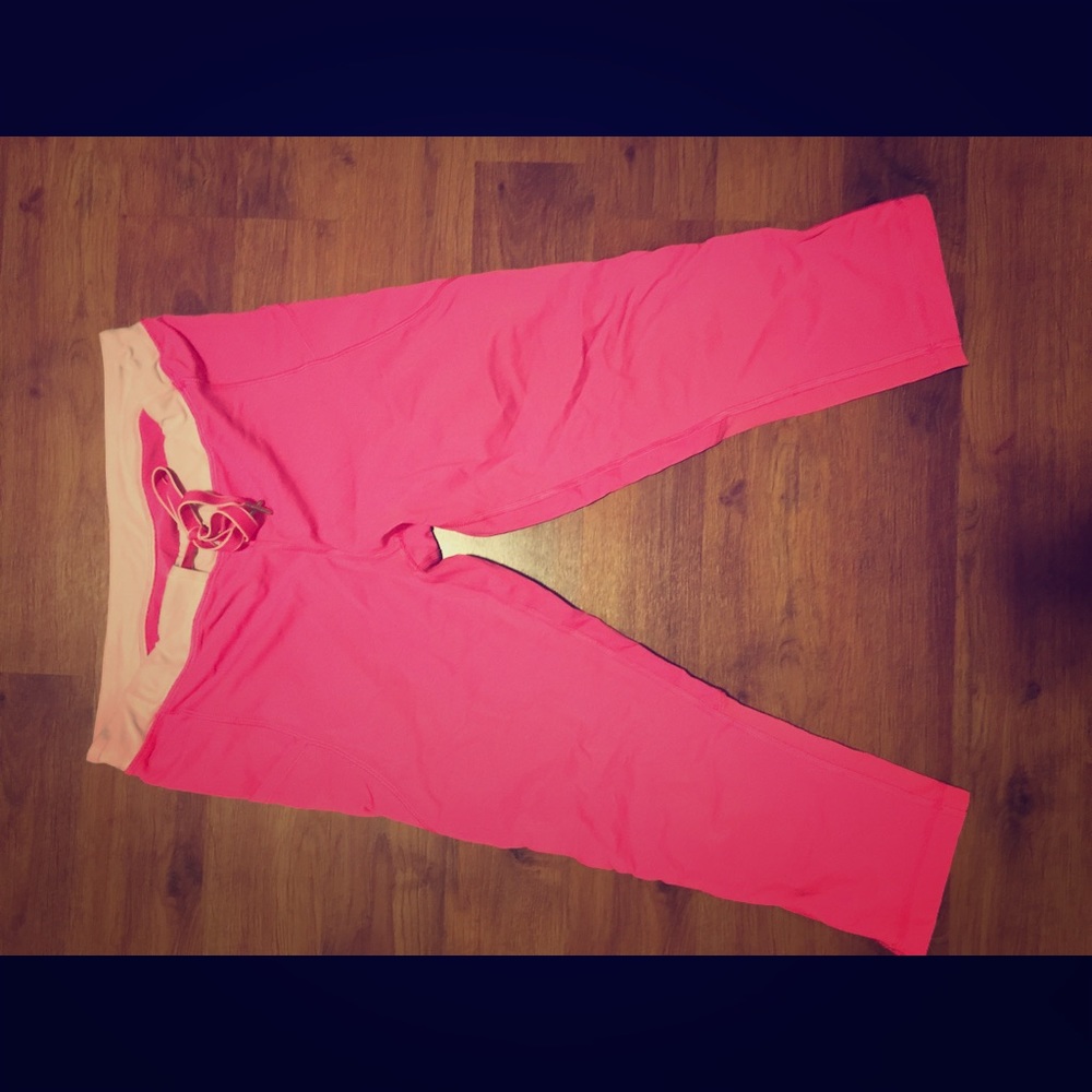 Pocket Pink LULU Capris