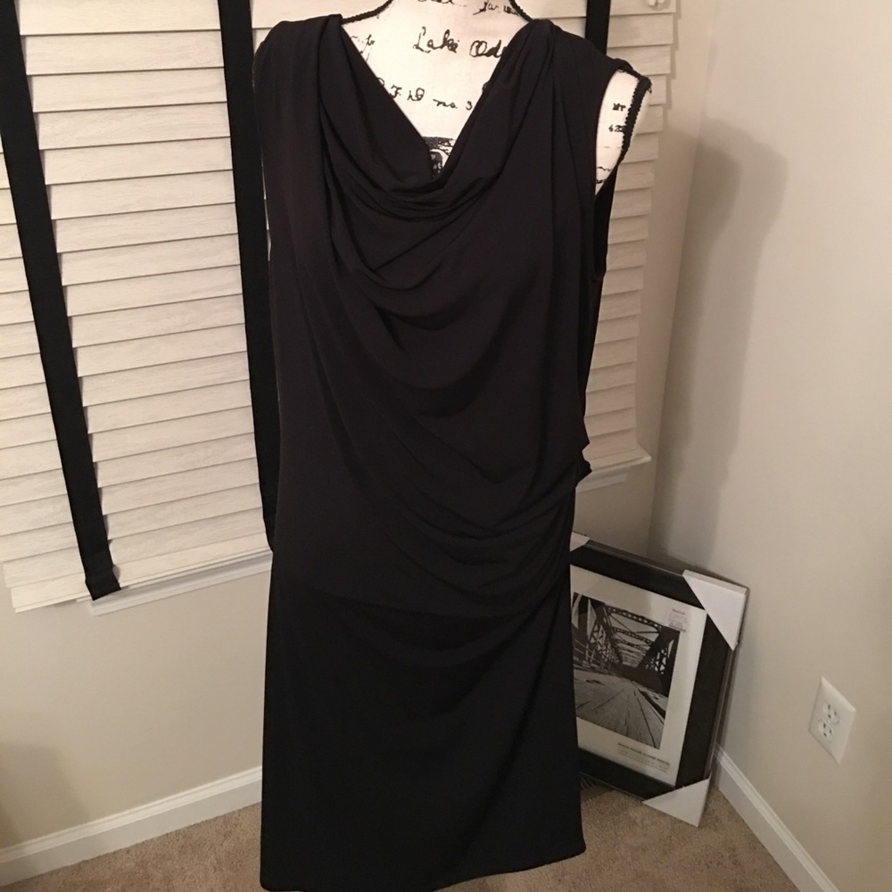Tahari Isabella Sassy Sexy Dress NWT