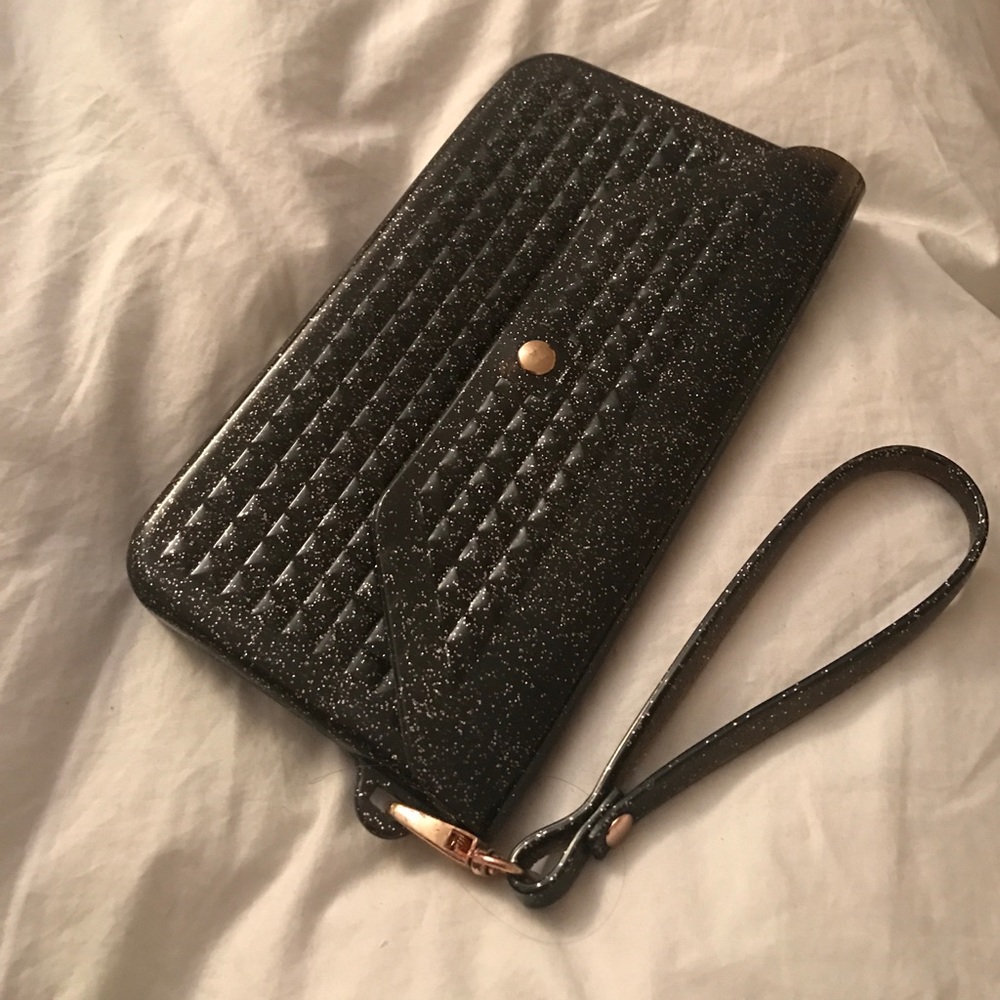 Jelly wristlet  LF