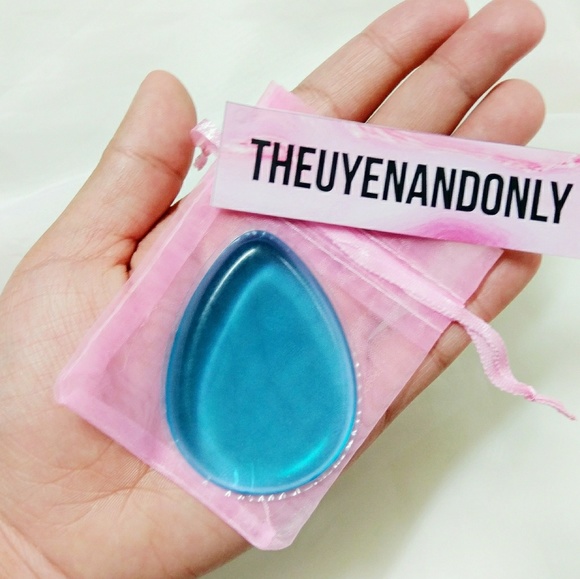 (2) NEW Silicone Sponge Silisponge Make Up Blender - Picture 4 of 5