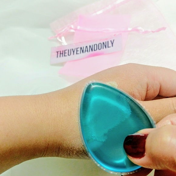 (2) NEW Silicone Sponge Silisponge Make Up Blender - Picture 5 of 5