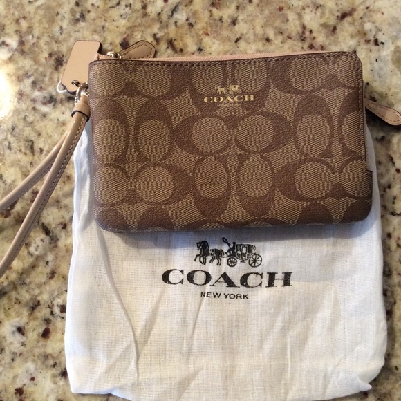 Coach signature khaki double zip wristlet - Picture 5 of 5