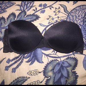 Victoria secret bra!!💞🎉 good condition