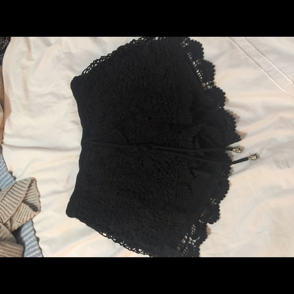 black elastic shorts