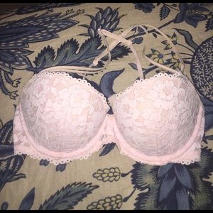 PINK date push-up bra!! Worn a few times!! 💞