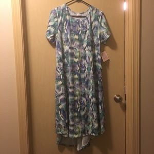 NWT L LuLaRoe Carly