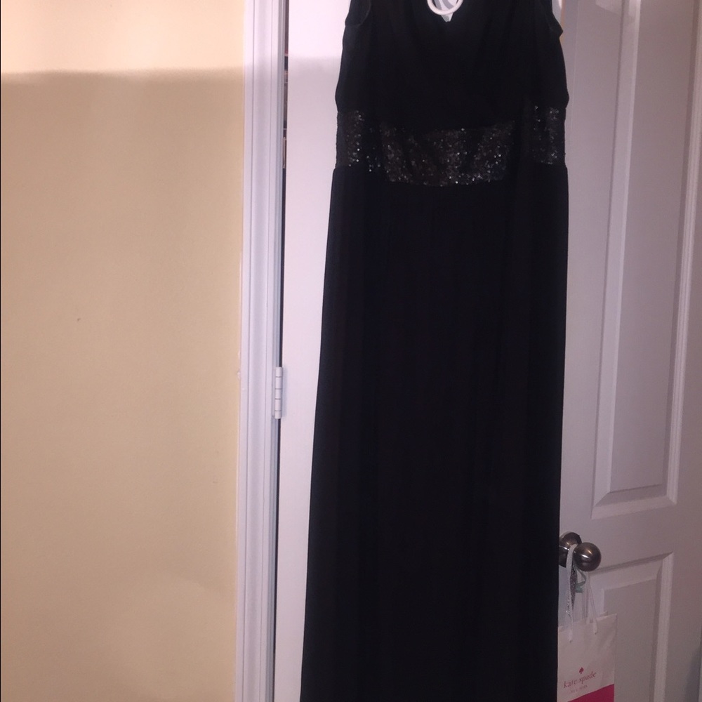 Gorgeous Black Dress