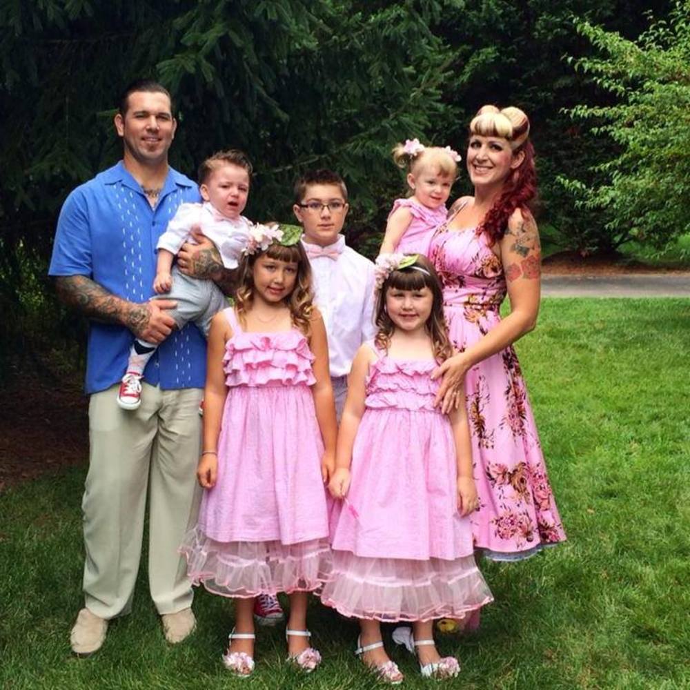 Meet your Posher, Hilary