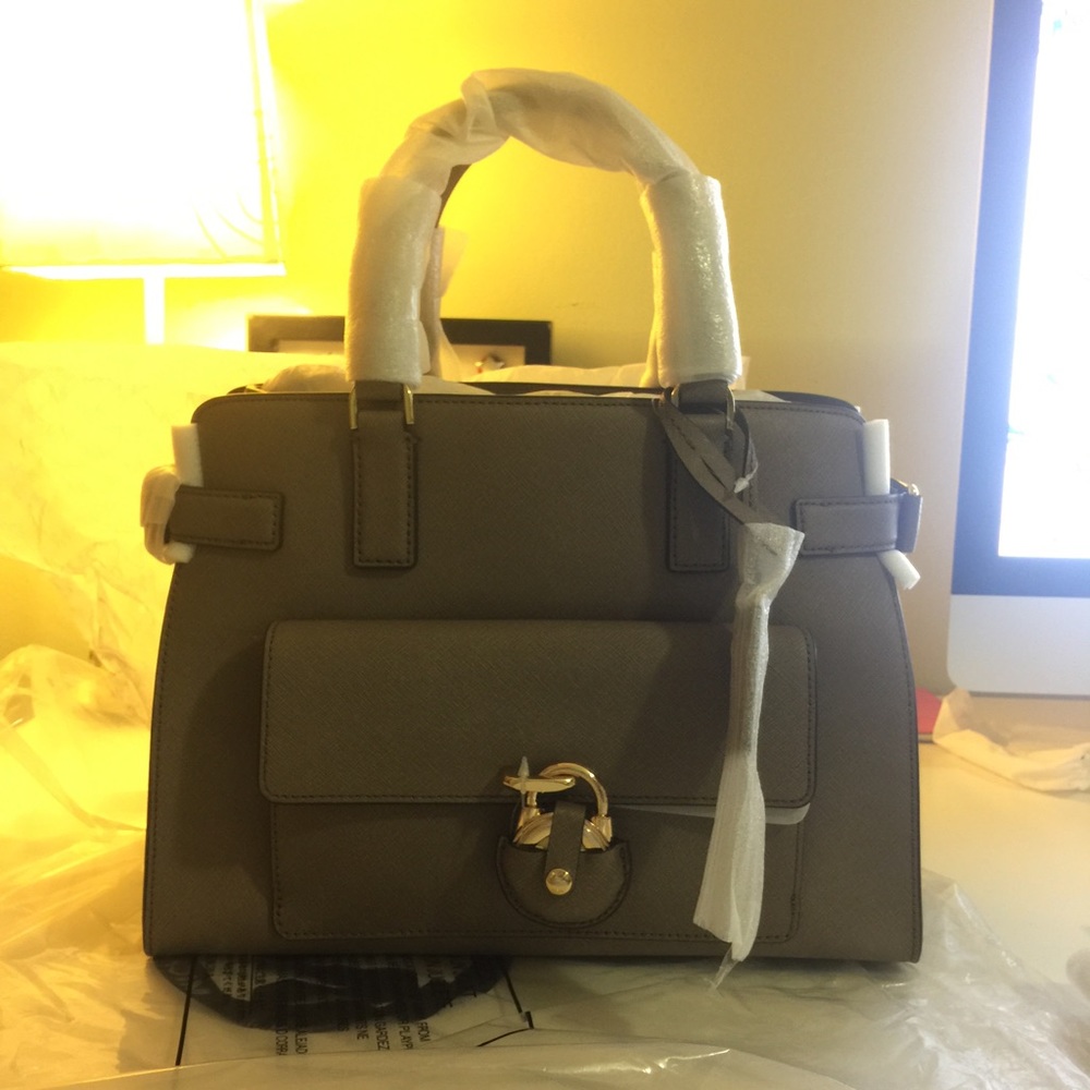 Michael Kors "Emma" satchel in Dark Dune - Picture 2 of 8