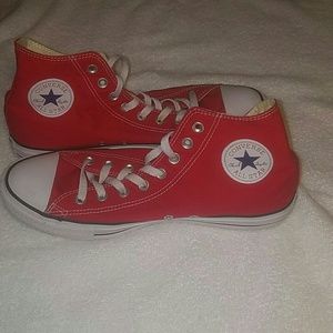 !!RED HIGHTOP CONVERSE!!