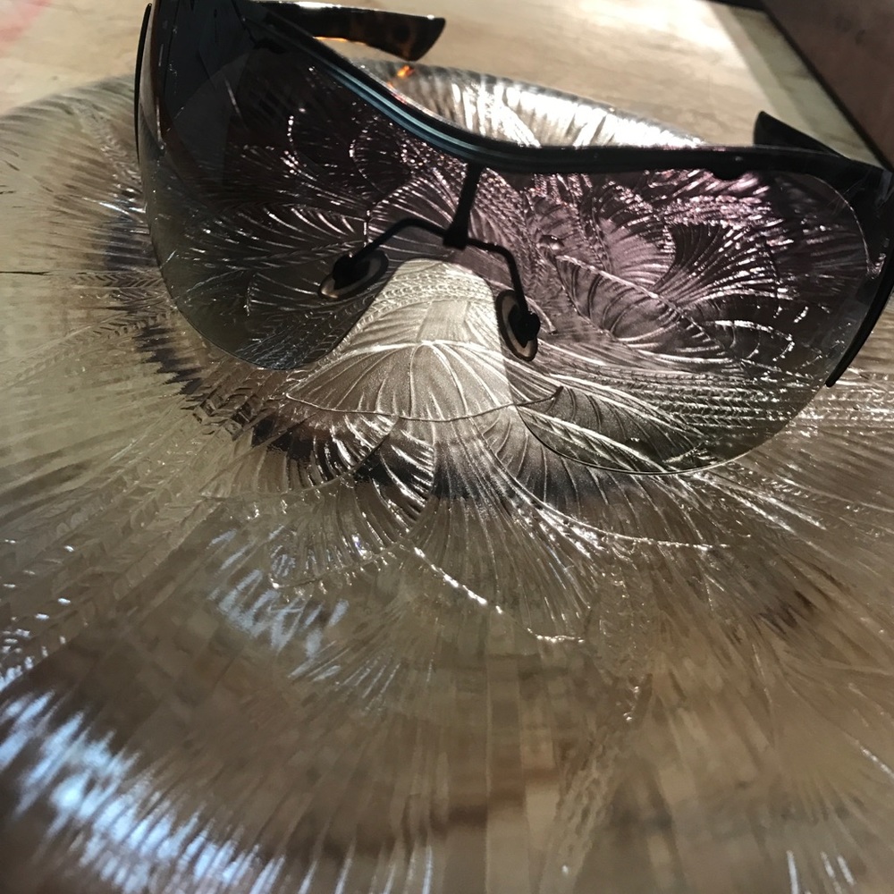 Gucci shades