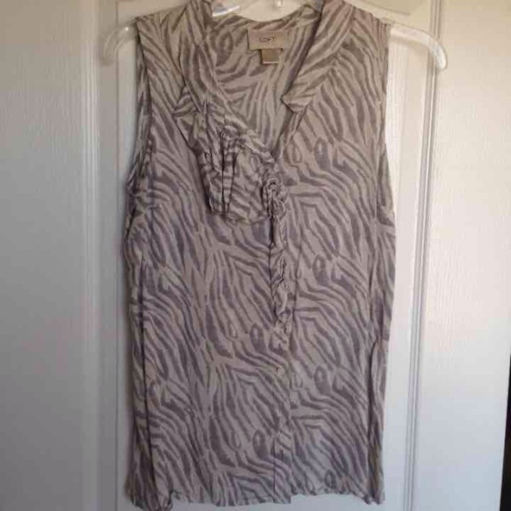 Ann Taylor Loft sleeveless blouse. Size small