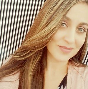 Meet your Posher, Aide